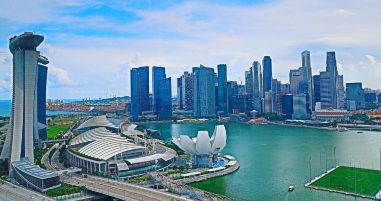 saving cost from renting serviced office singapore