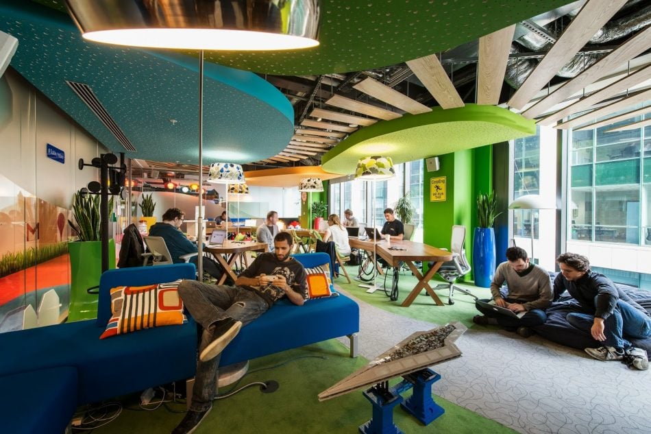 Small Office Renovation Outfit Cost in Singapore
